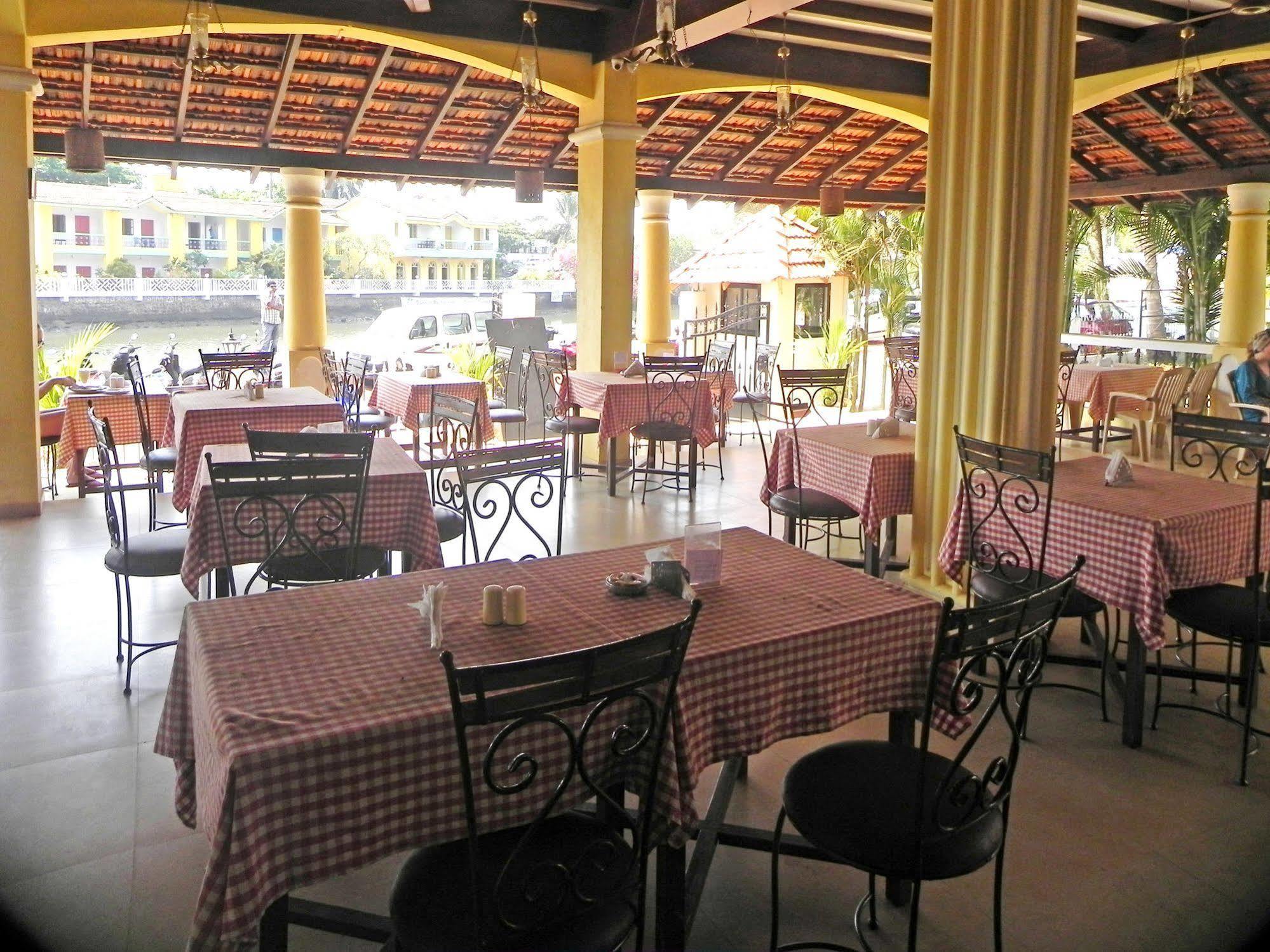 Riverside Regency Resort Baga